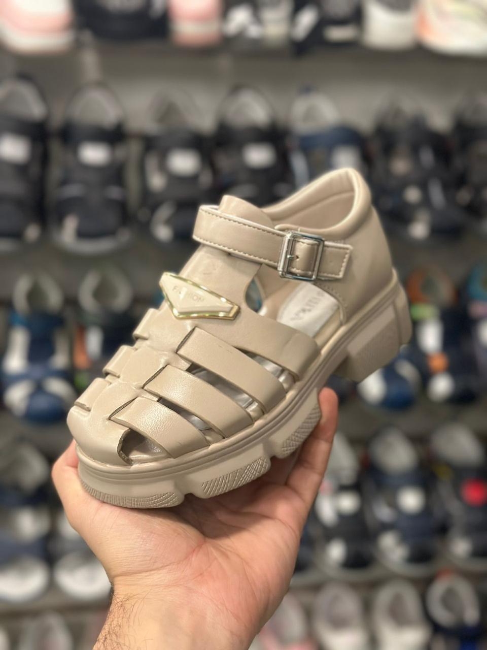 Детские босоножки  FASHION SO-258-34 (8 пар в коробе, 32-37 размер) Детские босоножки  FASHION SO-258-34 (8 пар в коробе, 32-37 размер)