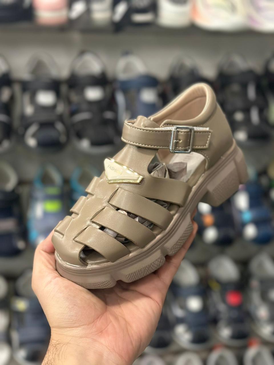Детские босоножки  FASHION SO-258-31 (8 пар в коробе, 32-37 размер) Детские босоножки  FASHION SO-258-31 (8 пар в коробе, 32-37 размер)