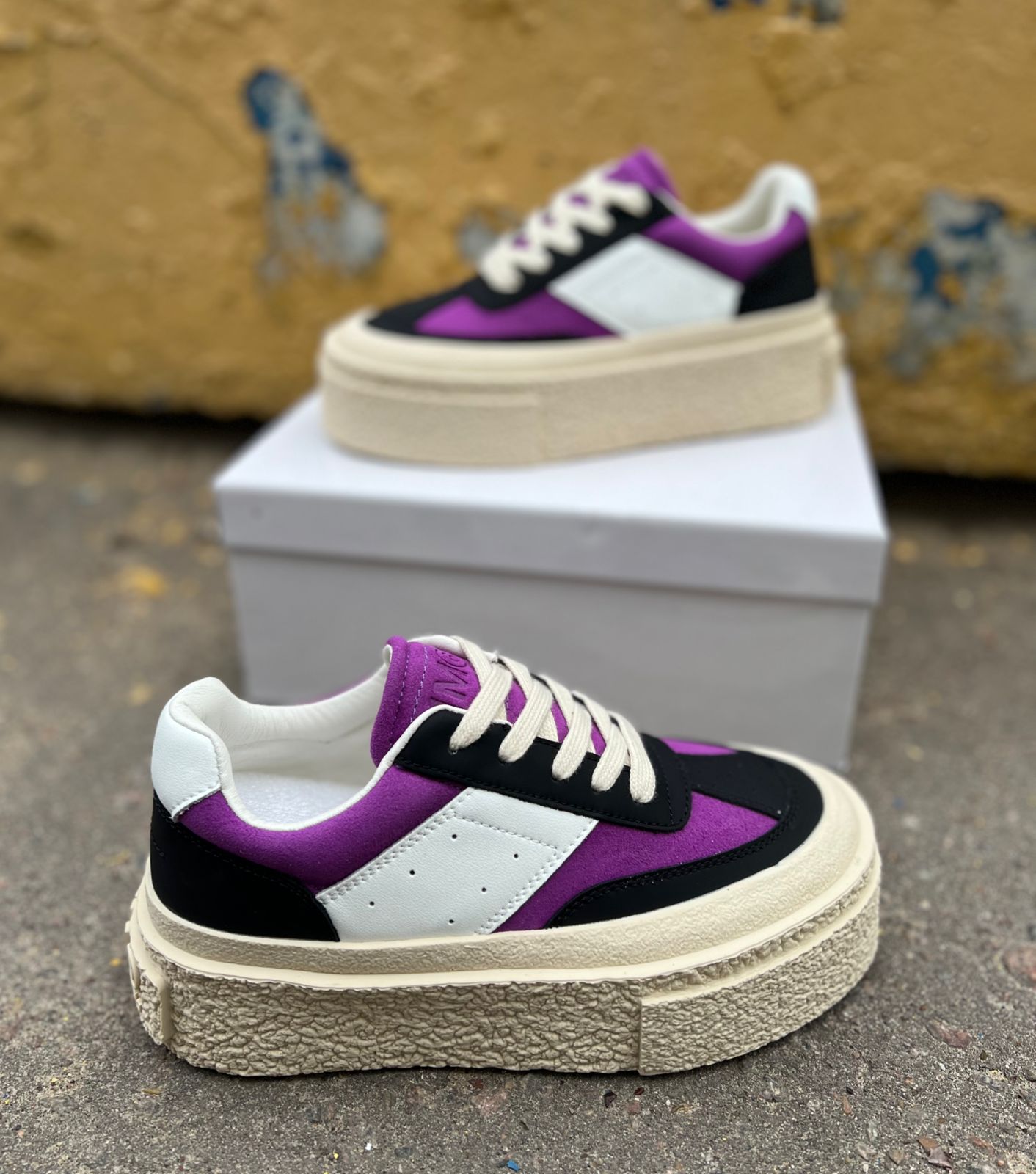 Женские кроссовки  AIR SO-251-142 (8 пар в коробе, 36-41 размер)