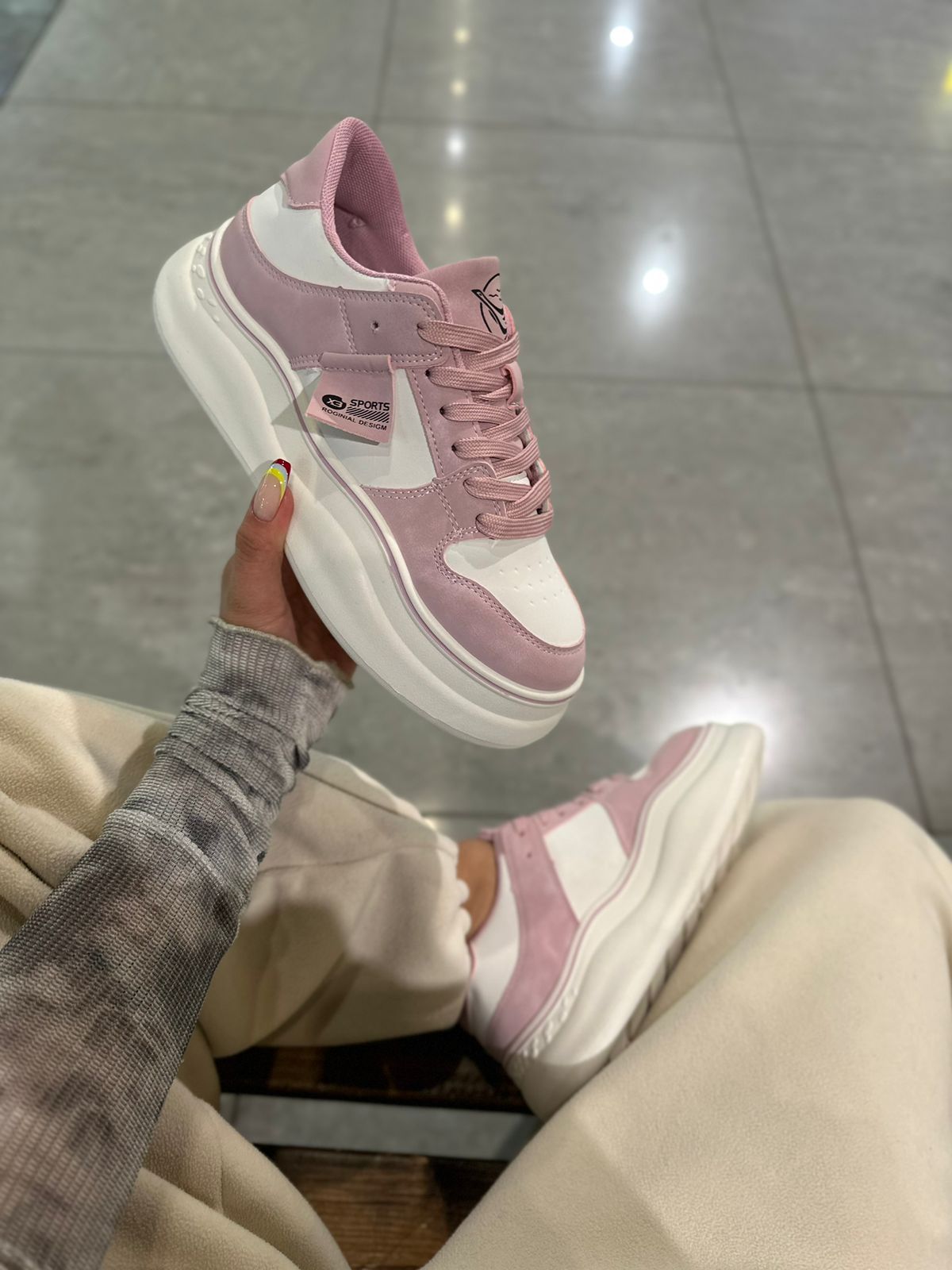 Женские весенние кроссовки FASHION SO-225-83 (8 пар в коробе, размер 36-41)