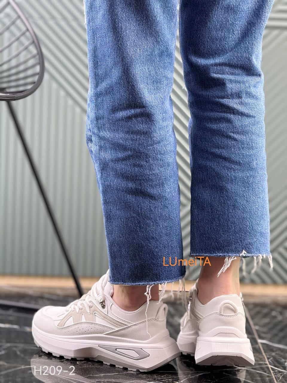 Женские кроссовки  FASHION SO-262-262 (8 пар в коробе, 36-41 размер)