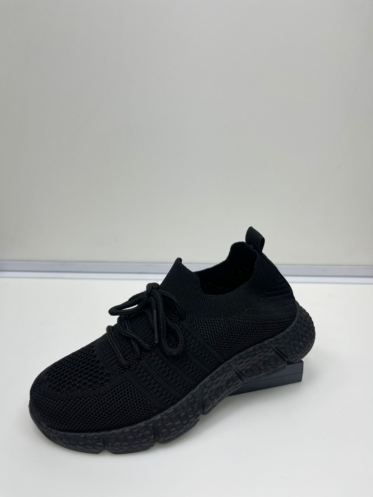 Детские кроссовки  SHAMILU SO-254-235 (10 пар в коробе, 31-36 размер)