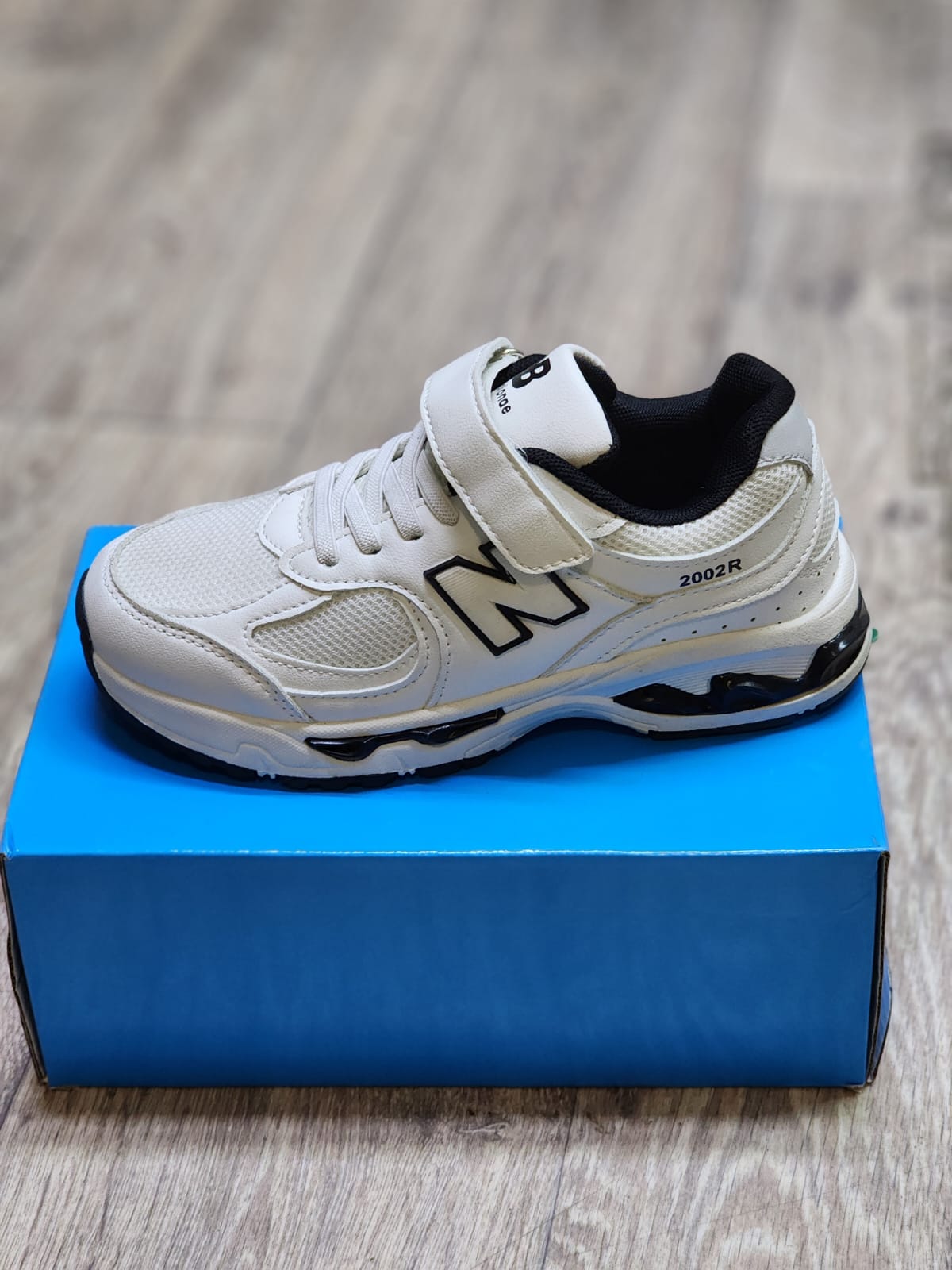 Детские кроссовки  FASHION SO-252-1 (8 пар в коробе, 32-37 размер)