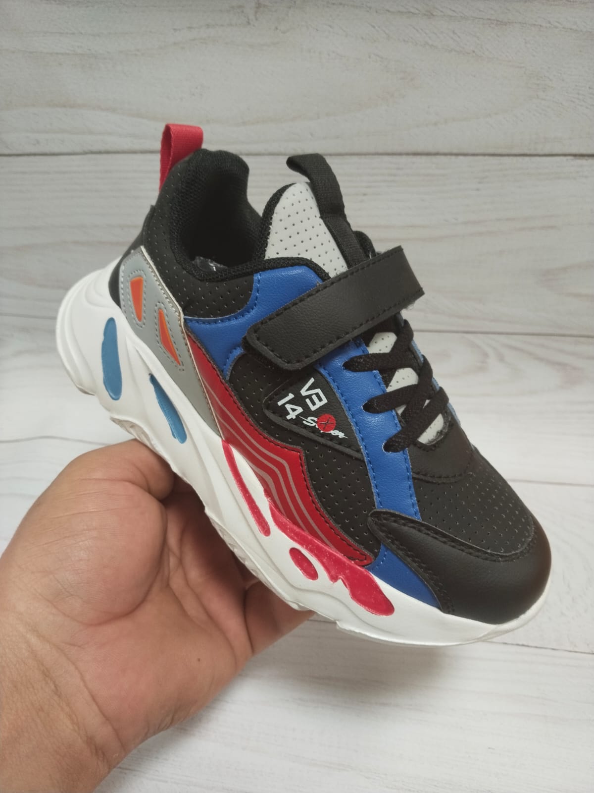 Детские кроссовки  FASHION SO-261-353 (8 пар в коробе, 32-37 размер)