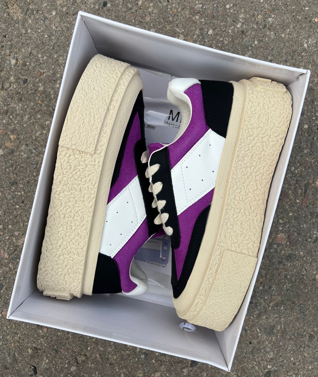 Женские кроссовки  AIR SO-251-143 (8 пар в коробе, 36-41 размер)