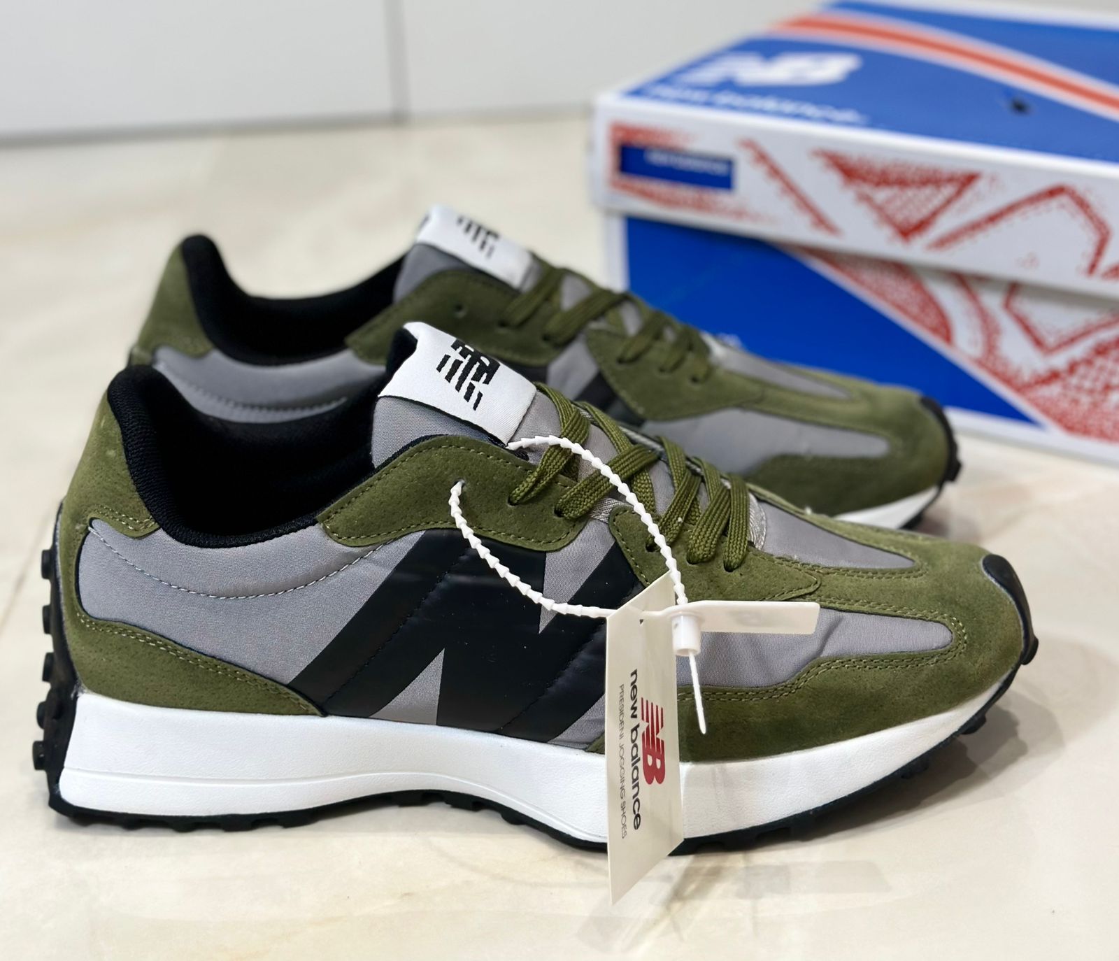 Мужские весенние кроссовки AIR SO-229-103 (8 пар в коробе, размер 41-46)