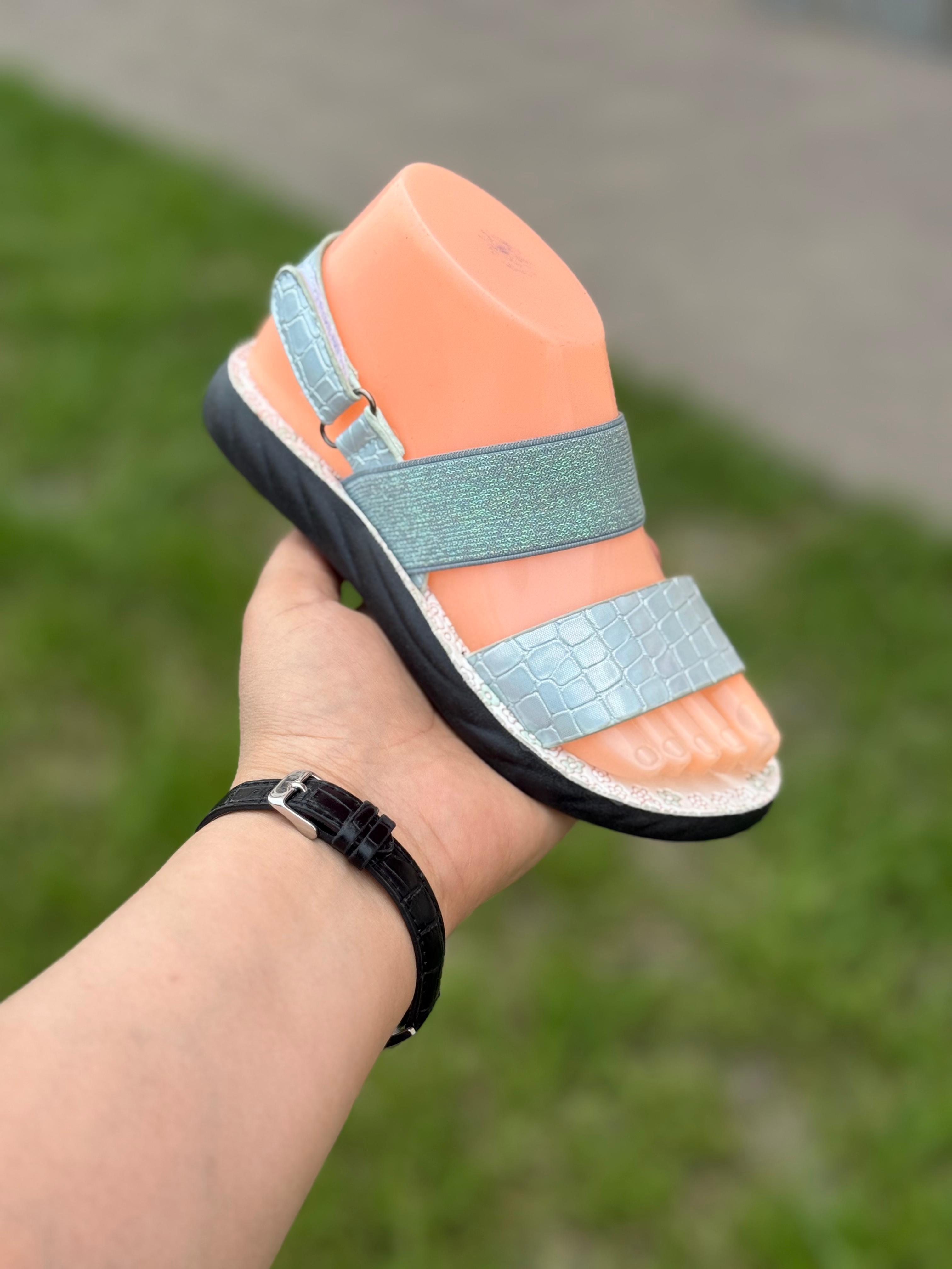 Детские босоножки  FASHION SO-254-40 (8 пар в коробе, 26-31 размер)