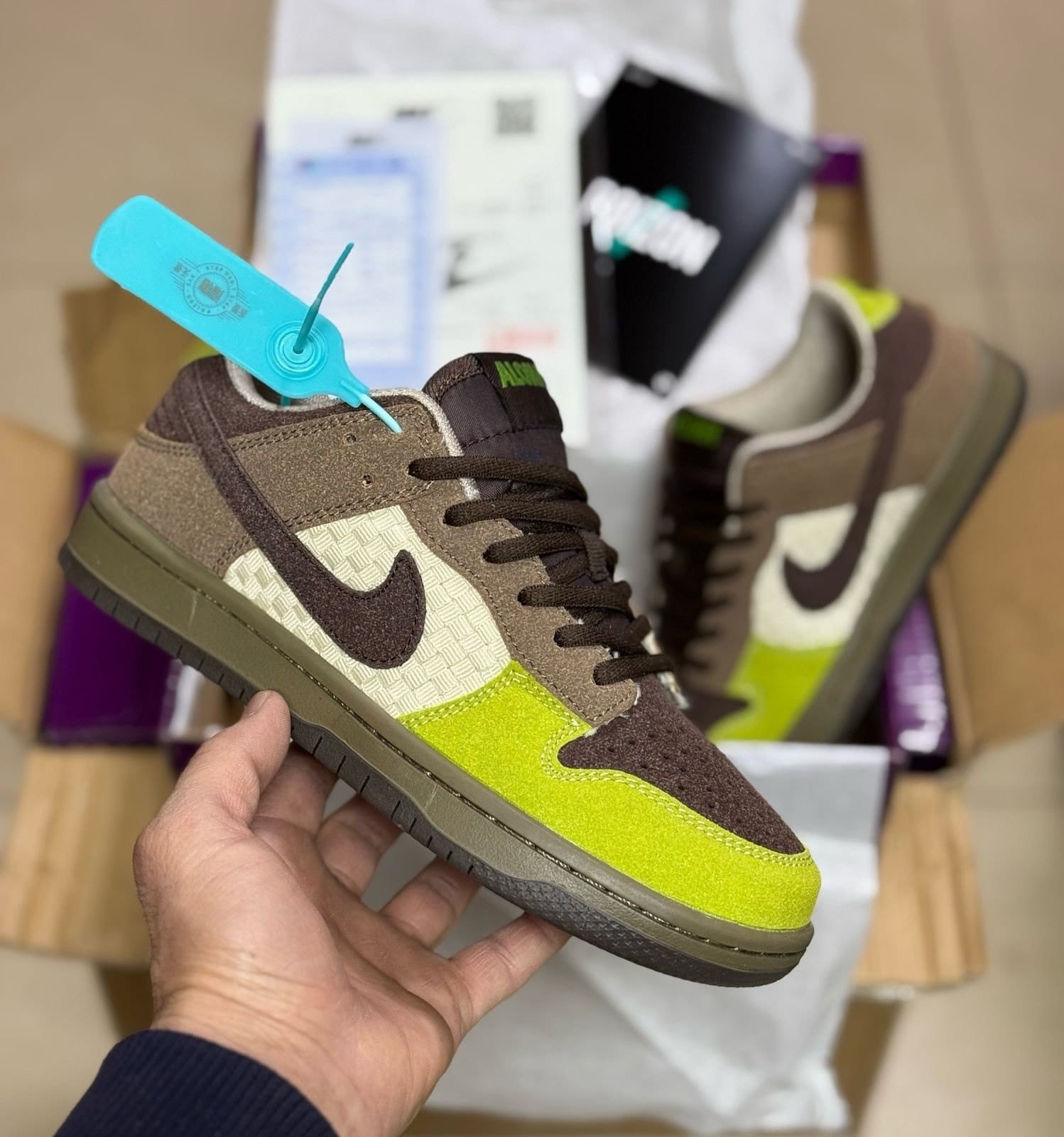 Женские кроссовки  FASHION SO-262-249 (8 пар в коробе, 36-41 размер)