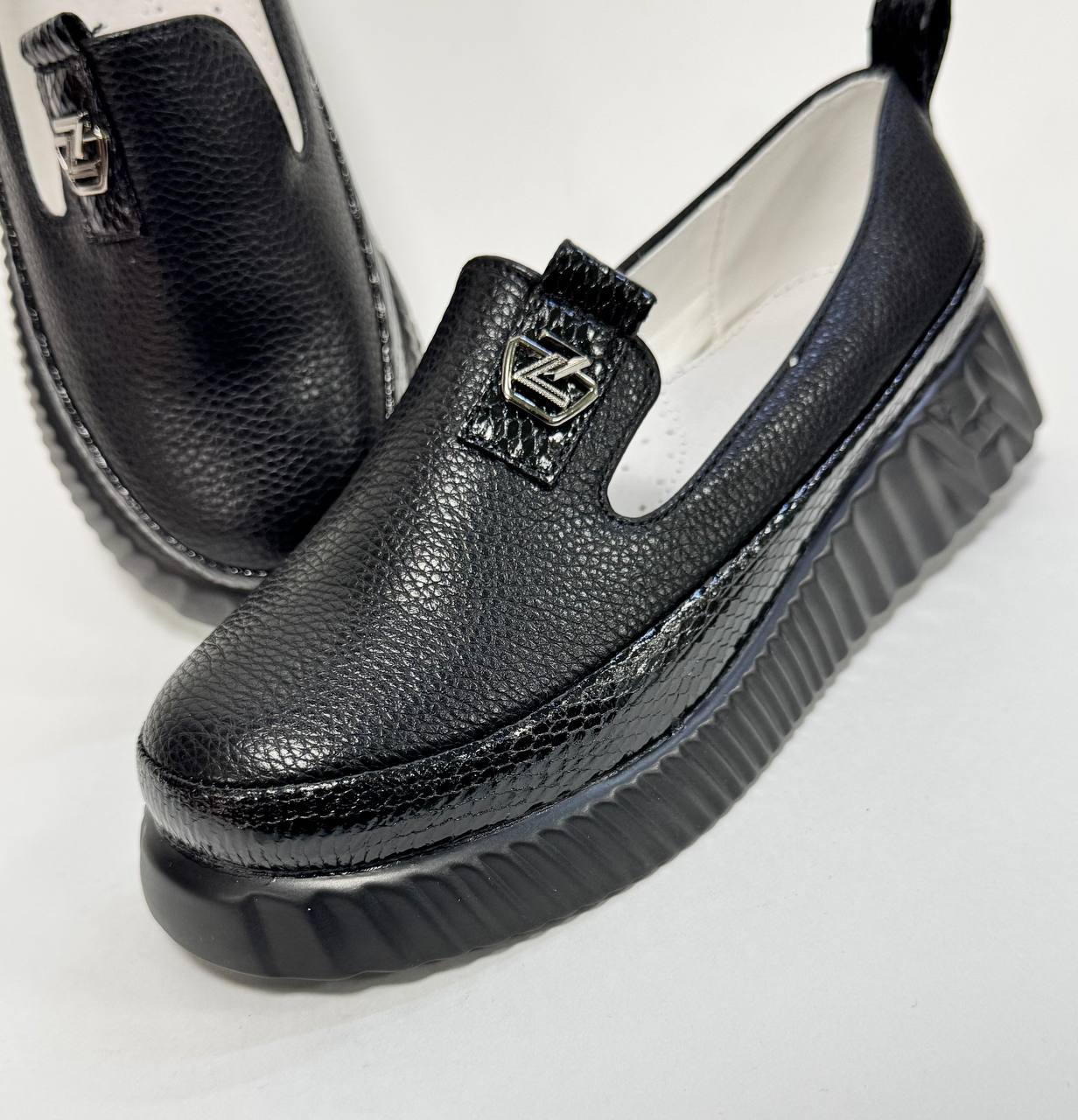 Детские туфли  FASHION SO-258-75 (6 пар в коробе, 31-36 размер)