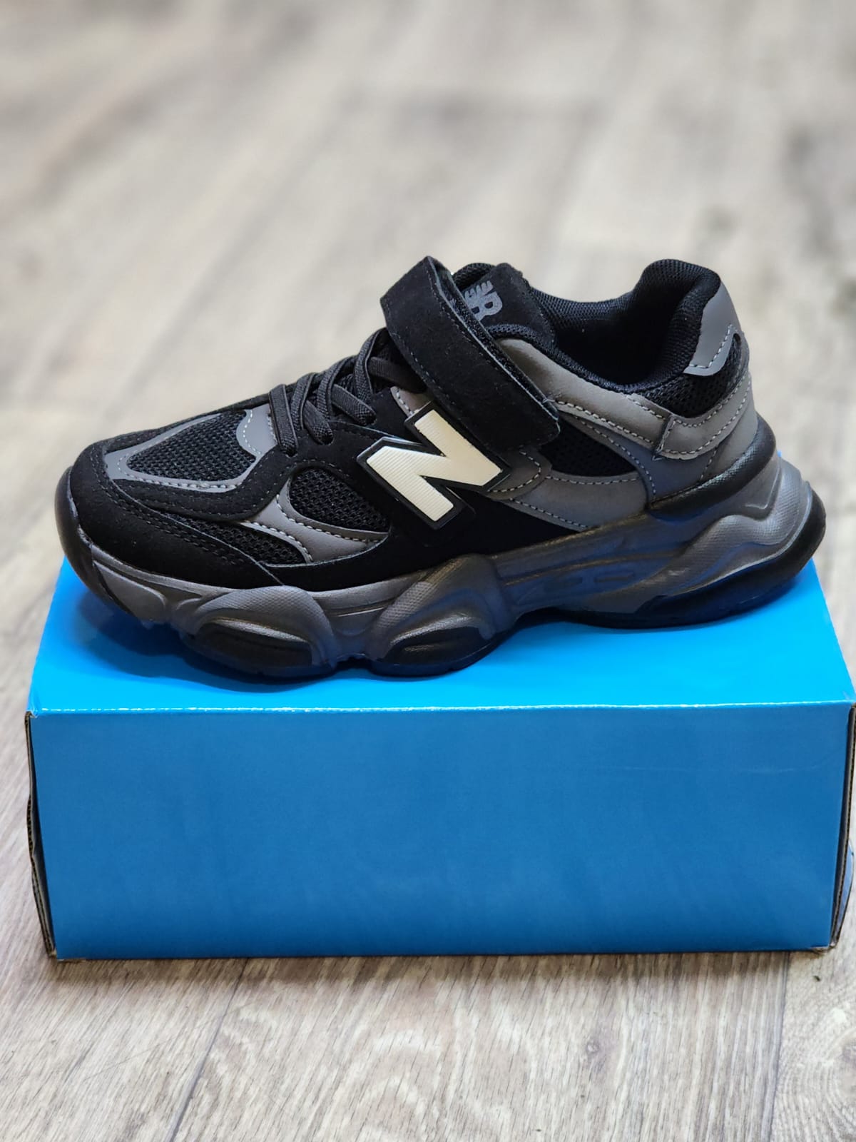 Детские кроссовки  FASHION SO-252-12 (8 пар в коробе, 32-37 размер)