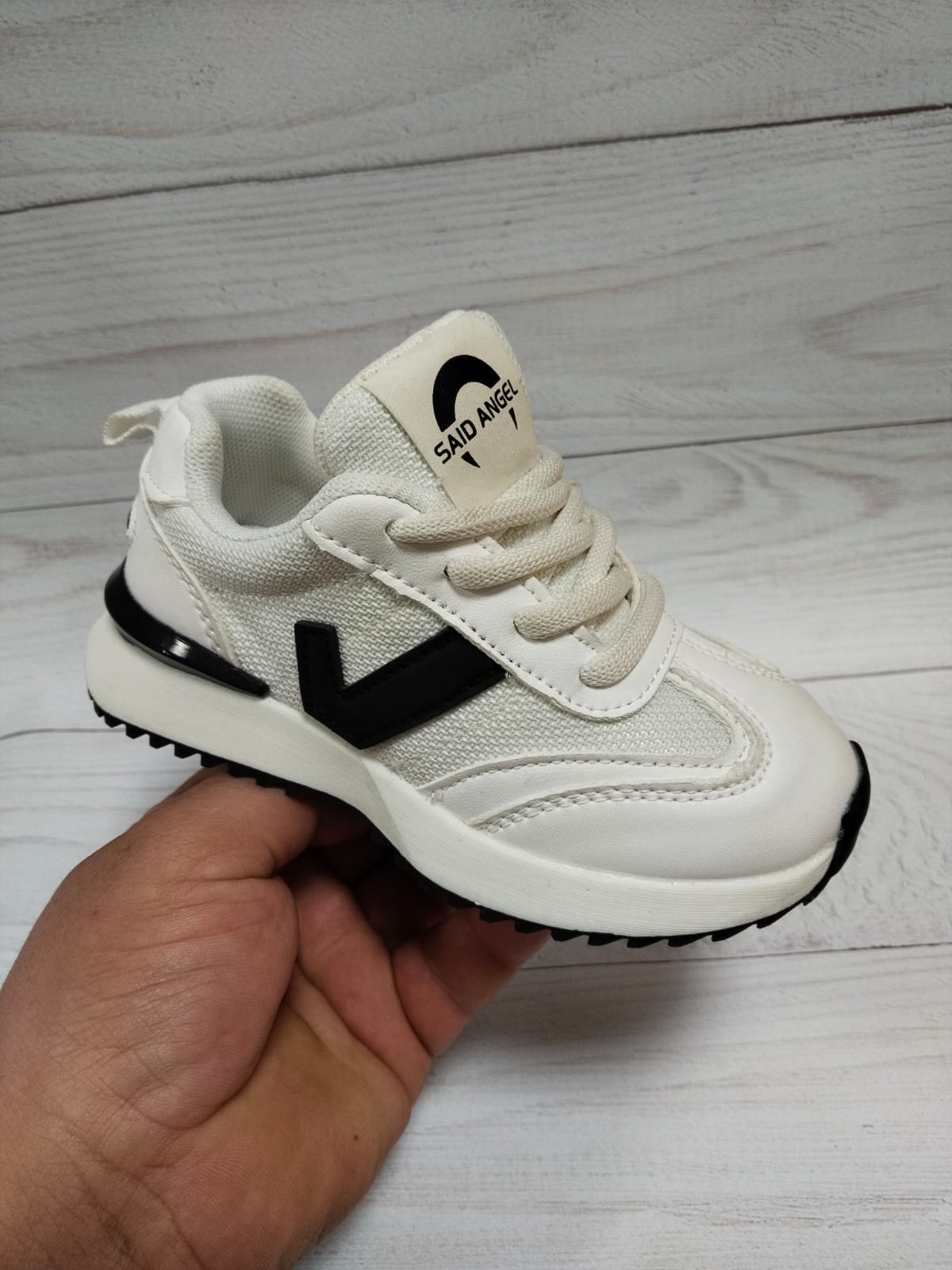 Детские кроссовки  FASHION SO-261-235 (8 пар в коробе, 26-31 размер)