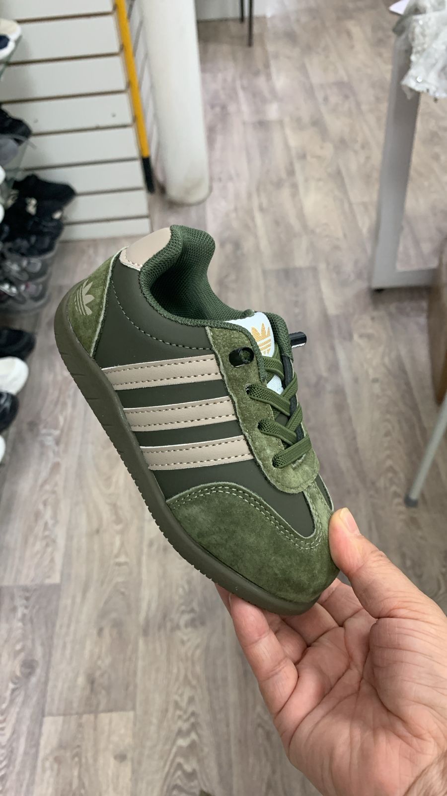 Детские кроссовки  FASHION SO-261-114 (8 пар в коробе, 26-31 размер)