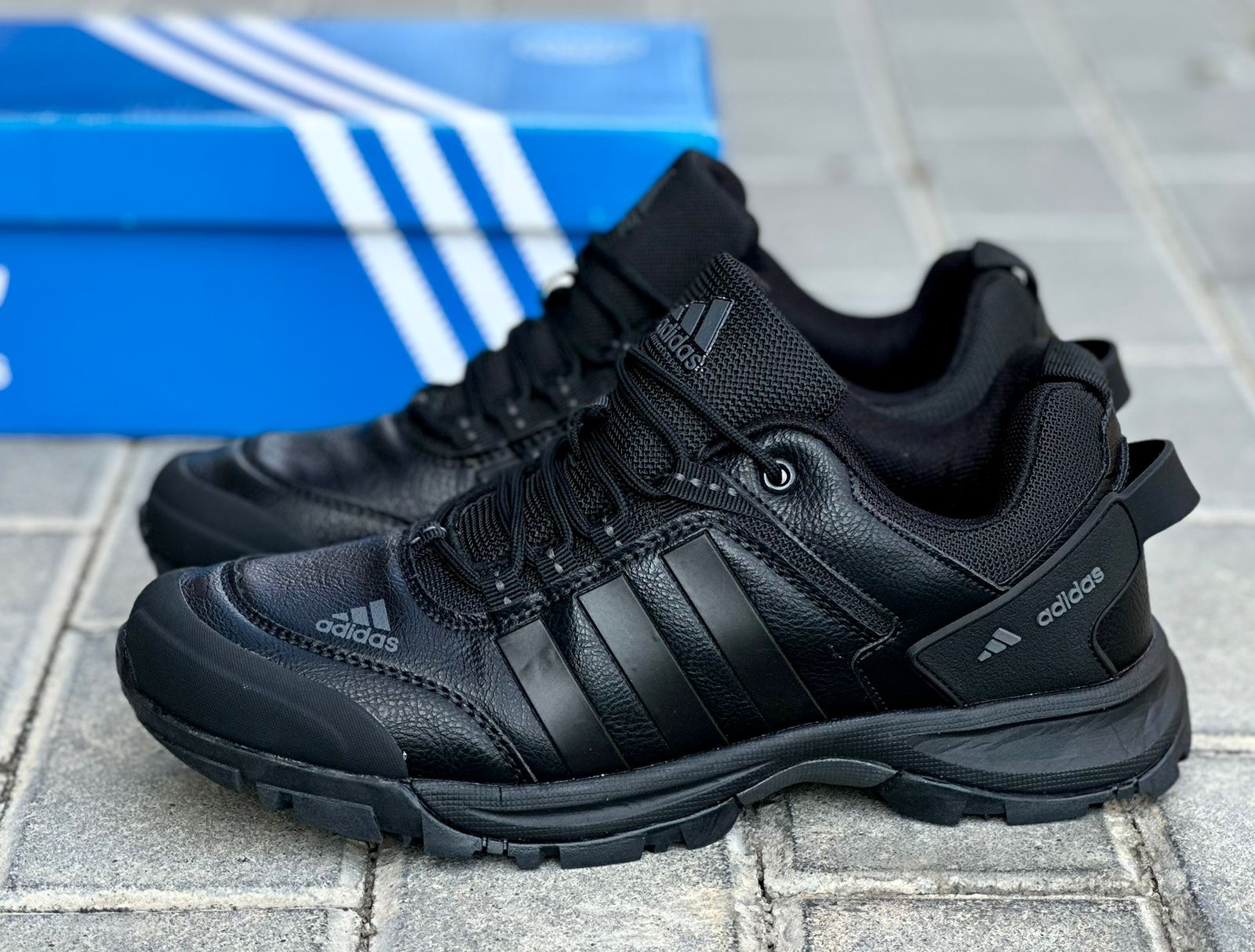 Мужские кроссовки  AIR SO-251-198 (8 пар в коробе, 41-46 размер)