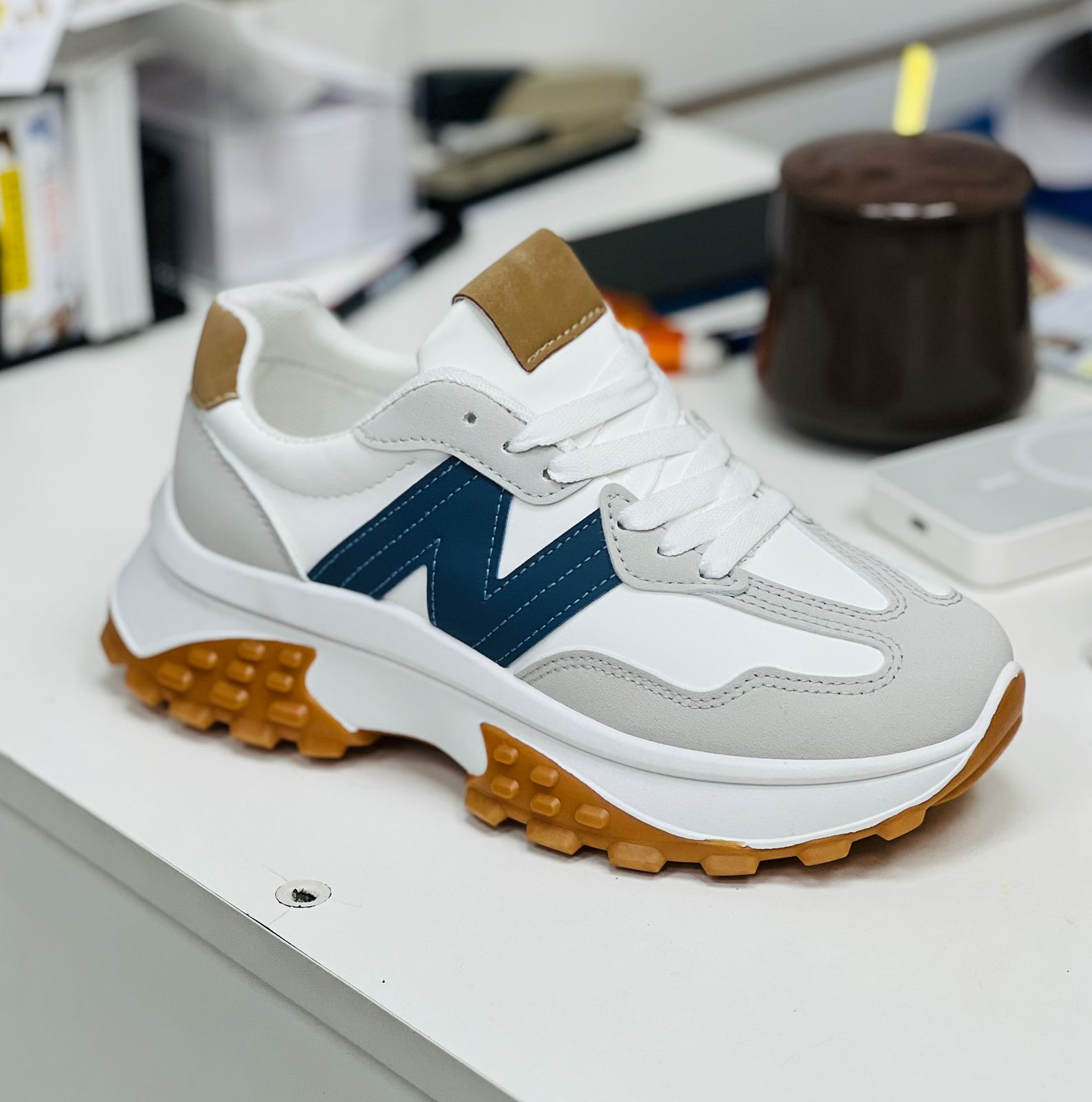 Женские весенние кроссовки FASHION SO-238-21 (8 пар в коробе, размер 36-41)