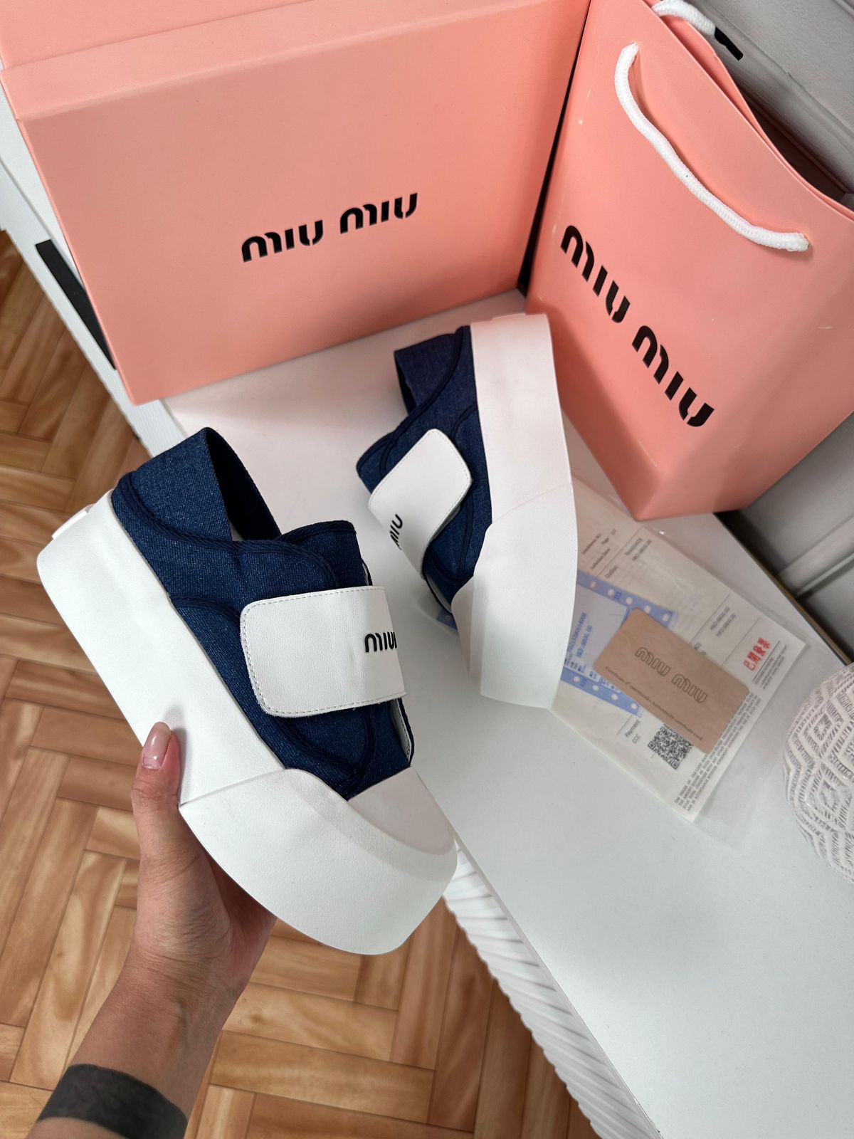 Женские кроссовки  FASHION SO-253-85 (6 пар в коробе, 36-41 размер)