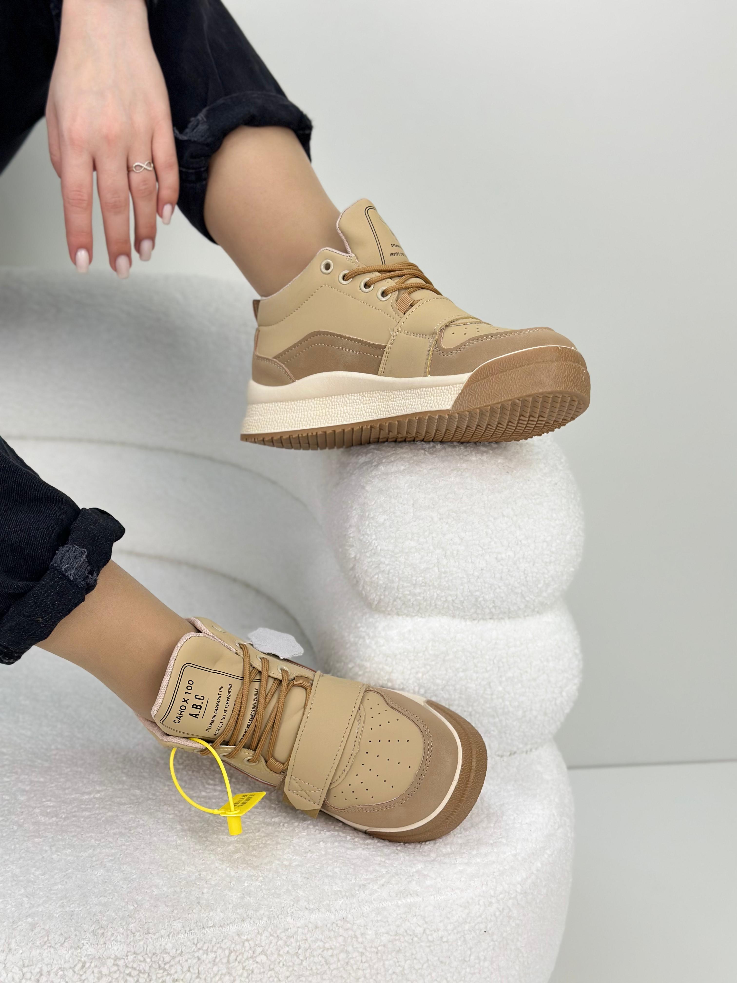 Женские весенние кроссовки AIR SO-216-110 (8 пар в коробе, размер 36-41)