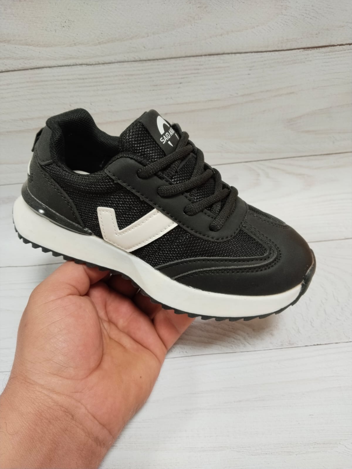 Детские кроссовки  FASHION SO-261-345 (8 пар в коробе, 32-37 размер)