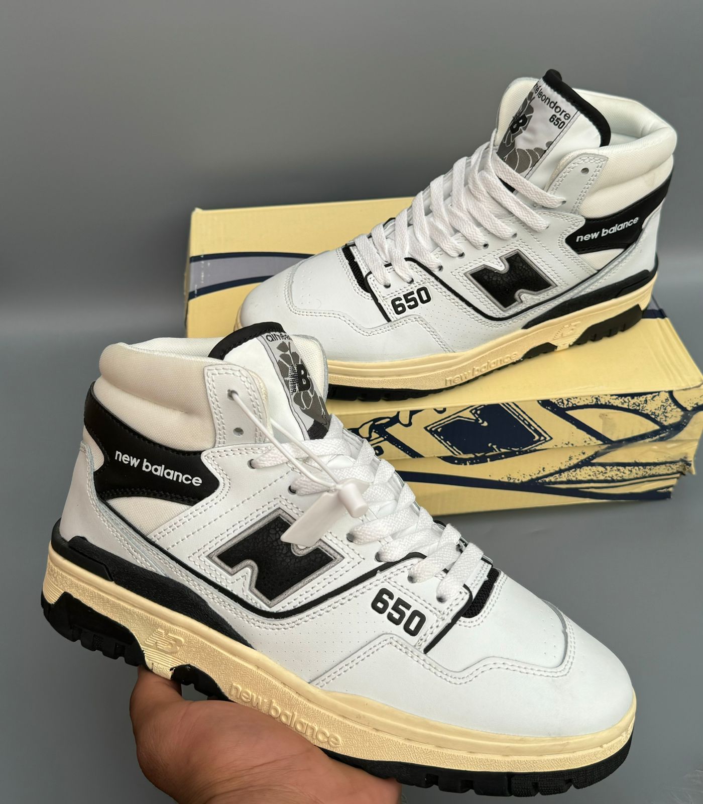 Мужские кроссовки  AIR SO-251-266 (8 пар в коробе, 41-45 размер)