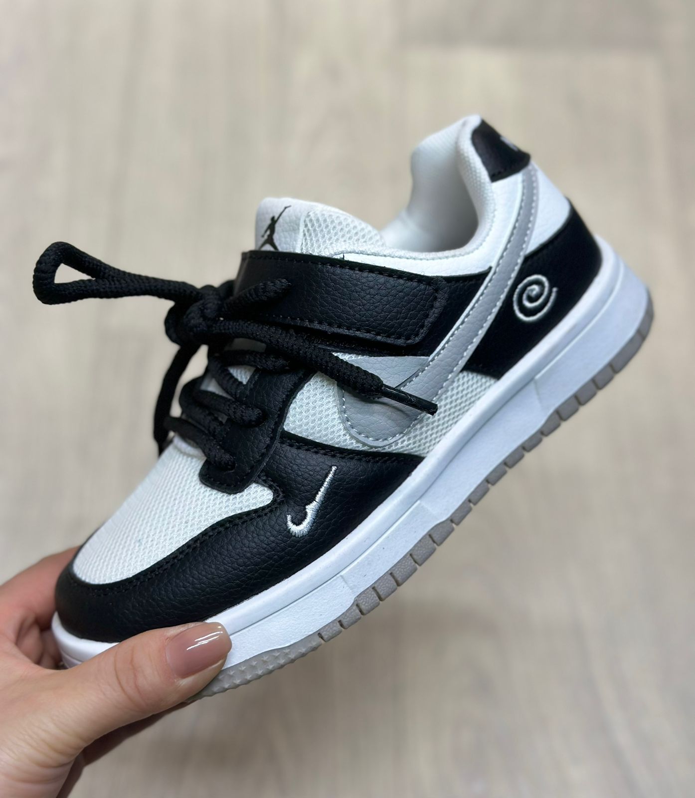 Детские кроссовки  FASHION SO-254-318 (8 пар в коробе, 32-37 размер)