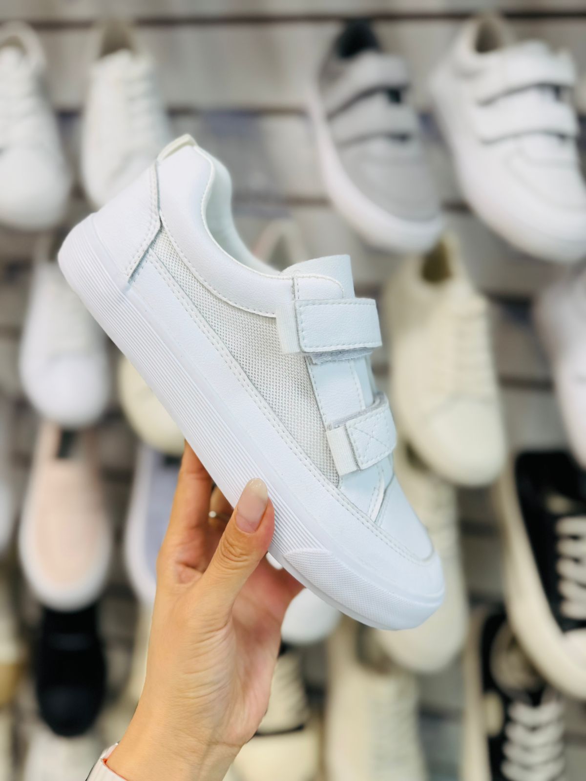 Женские кроссовки  FASHION SO-260-220 (8 пар в коробе, 36-41 размер)