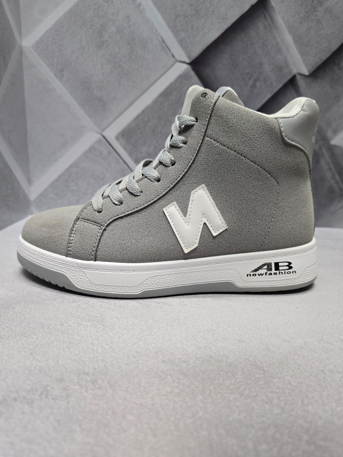 Женские кроссовки  AIR SO-251-276 (8 пар в коробе, 36-41 размер)