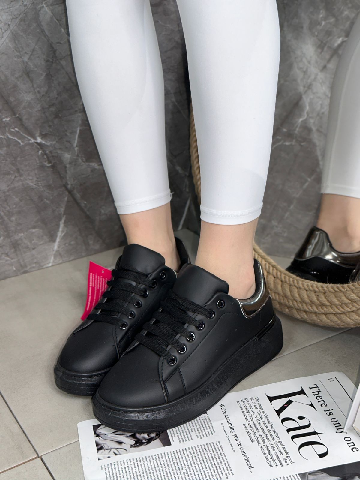Женские весенние кроссовки FASHION SO-240-127 (8 пар в коробе, размер 36-41)