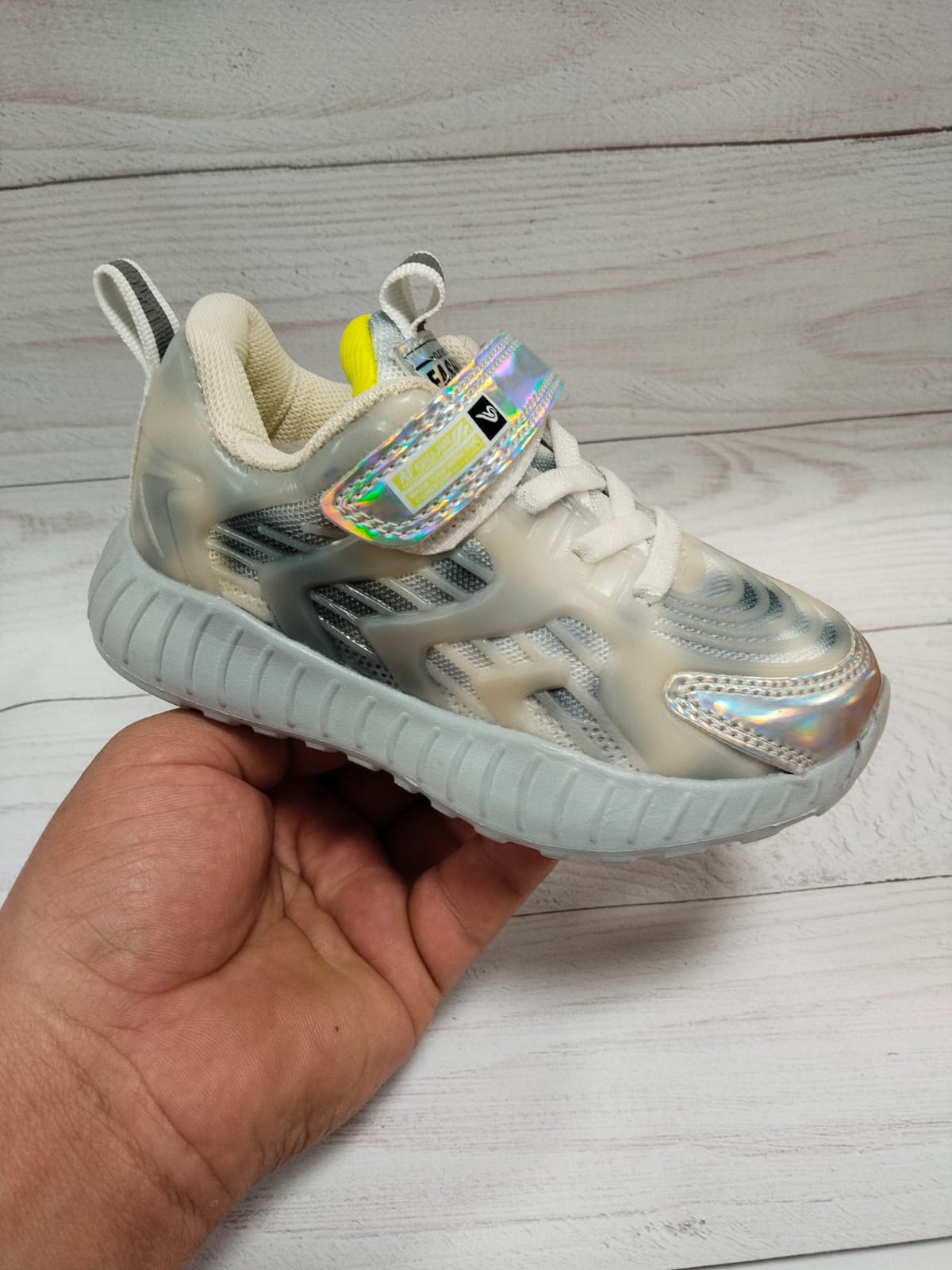 Детские кроссовки  FASHION SO-261-201 (8 пар в коробе, 26-31 размер) Детские кроссовки  FASHION SO-261-201 (8 пар в коробе, 26-31 размер)