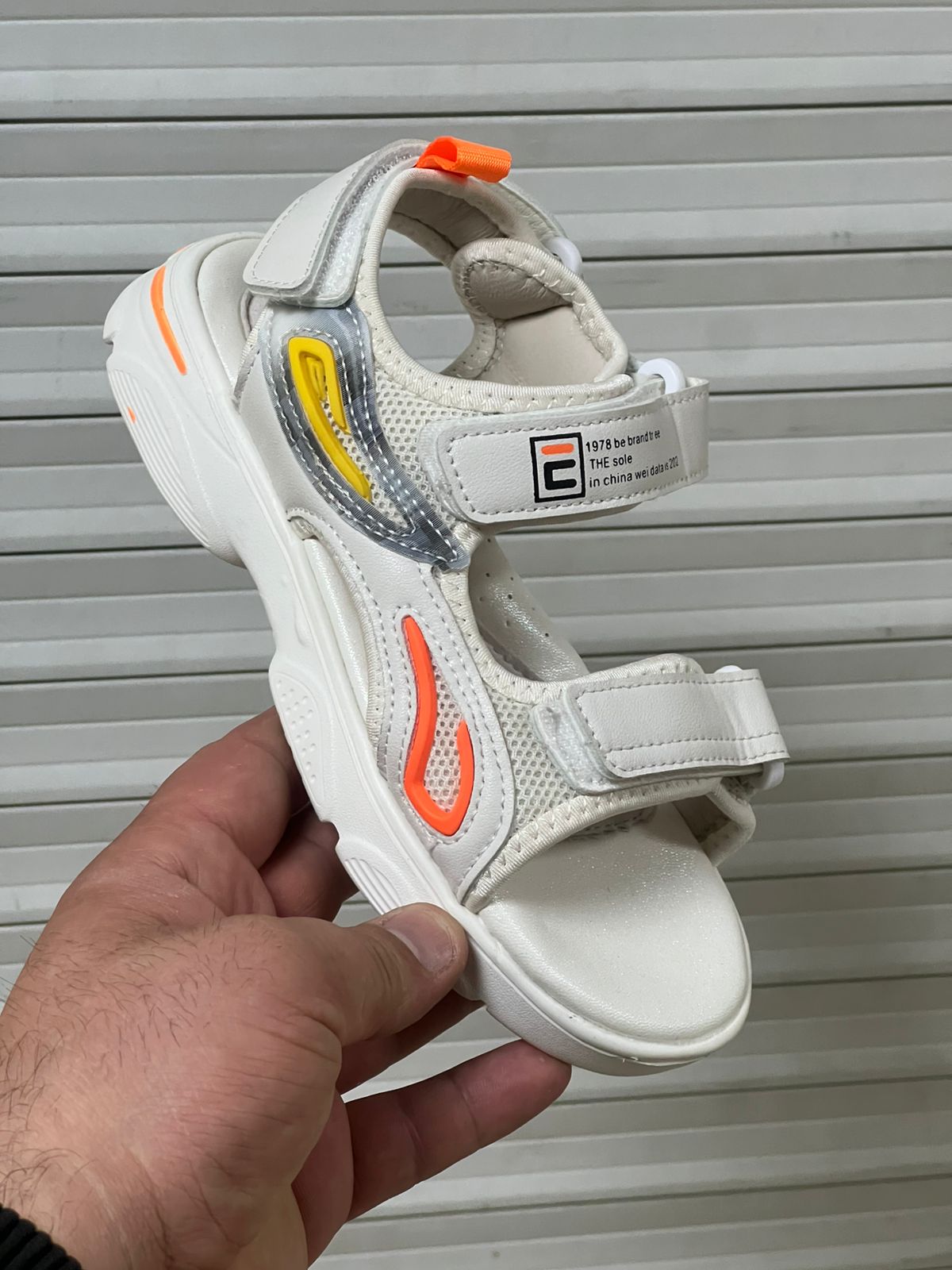 Детские босоножки  FASHION SO-254-304 (8 пар в коробе, 32-37 размер) Детские босоножки  FASHION SO-254-304 (8 пар в коробе, 32-37 размер)