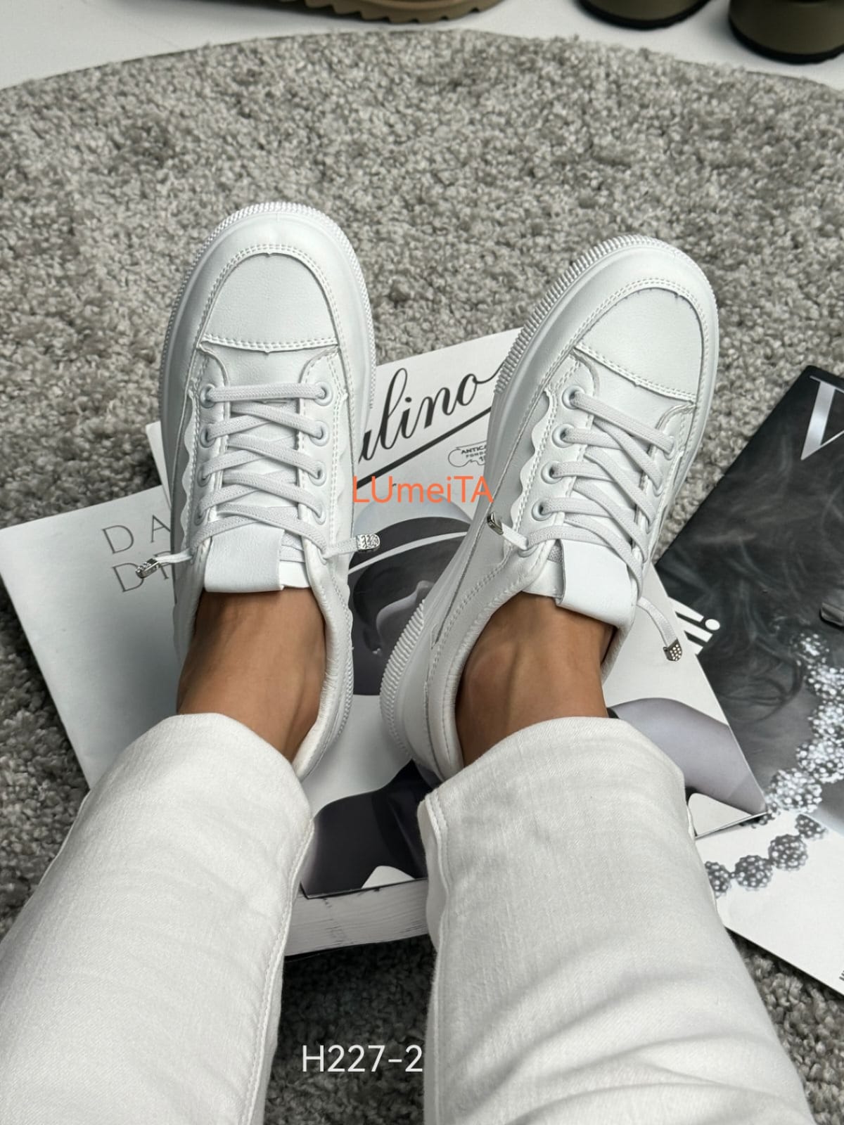 Женские кроссовки  LUTA SO-264-67 (8 пар в коробе, 36-41 размер)