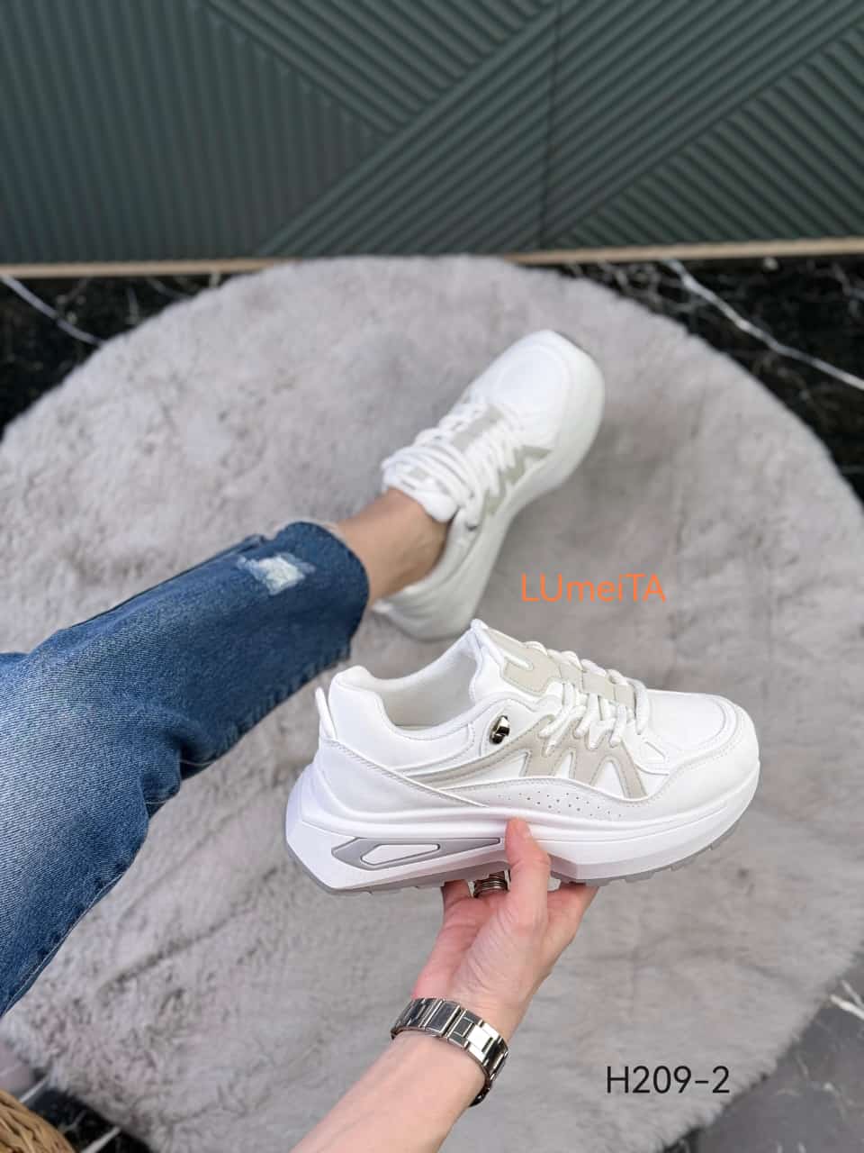 Женские кроссовки  FASHION SO-262-264 (8 пар в коробе, 36-41 размер)