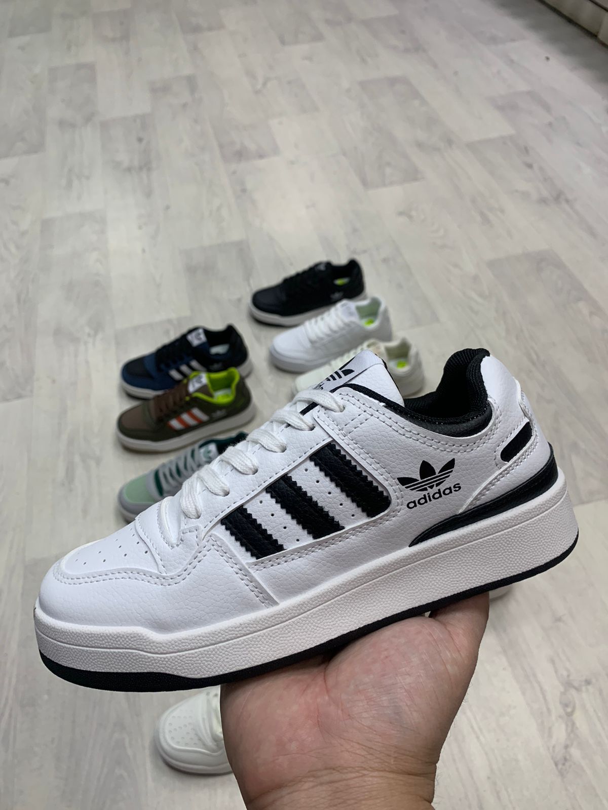 Мужские весенние кроссовки MEITESI SO-224-138 (8 пар в коробе, размер 36-41)