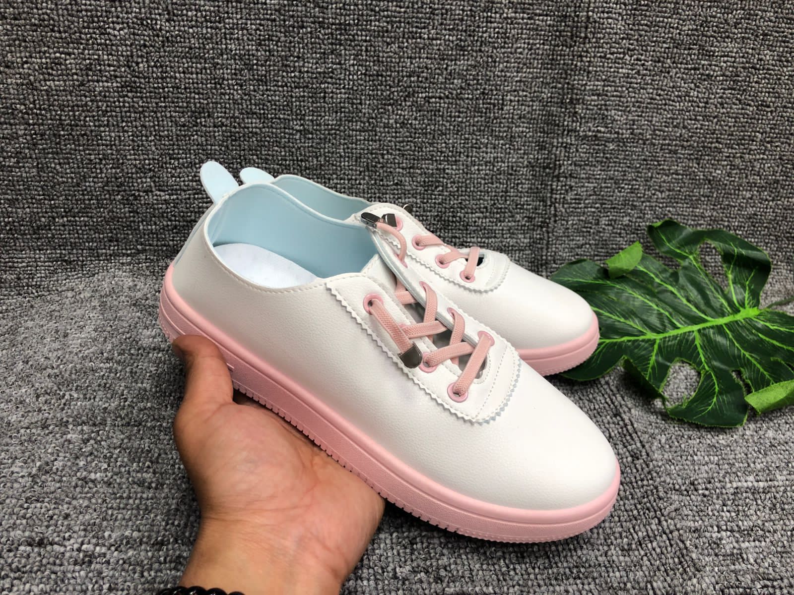 Женские весенние кеды SUYIFEIYA SO-236-25 (10 пар в коробе, размер 36-41)