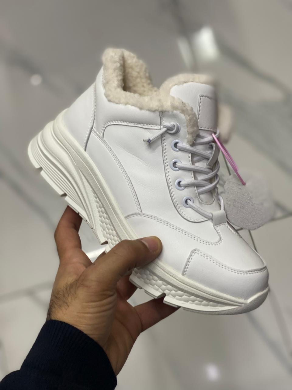 Женские кроссовки  FASHION SO-267-54 (8 пар в коробе, 36-41 размер)