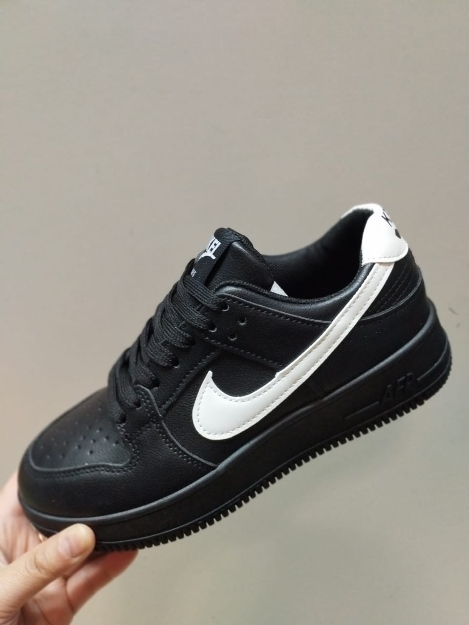 Женские весенние кроссовки AIR SO-222-219 (8 пар в коробе, размер 36-41)