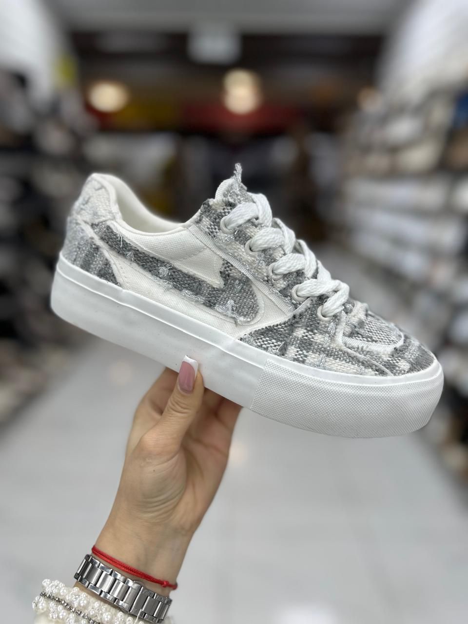 Женские кроссовки  FASHION SO-260-222 (8 пар в коробе, 36-41 размер)