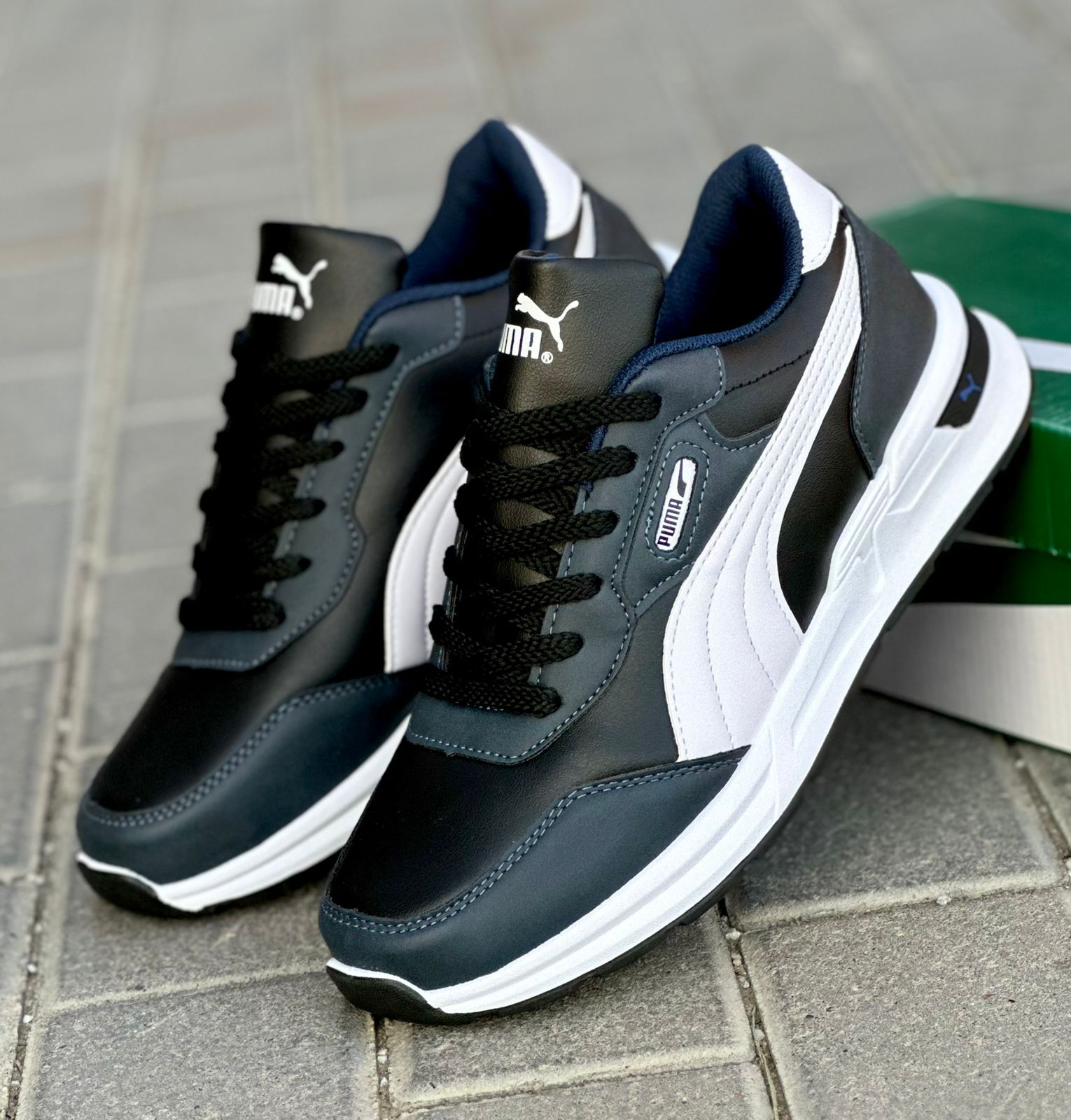 Мужские кроссовки  AIR SO-251-226 (8 пар в коробе, 41-46 размер)