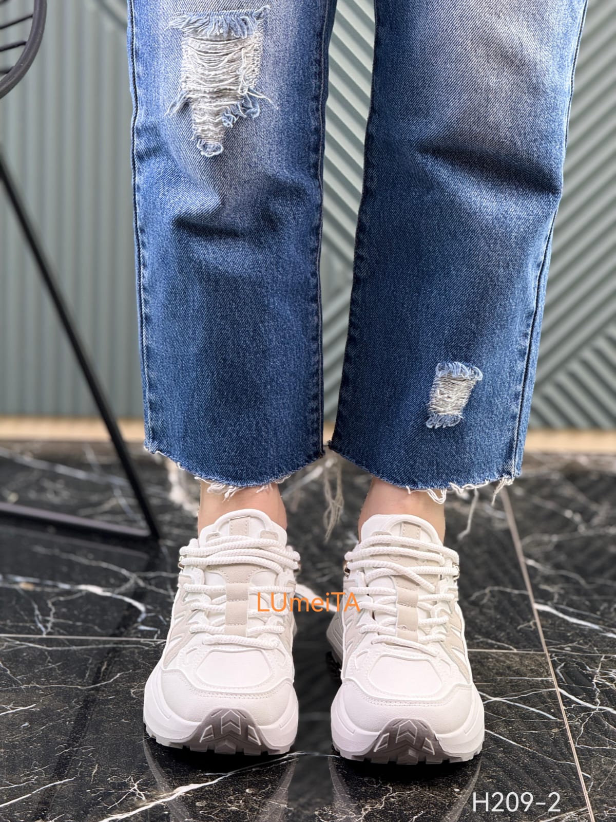 Женские кроссовки  FASHION SO-262-263 (8 пар в коробе, 36-41 размер)