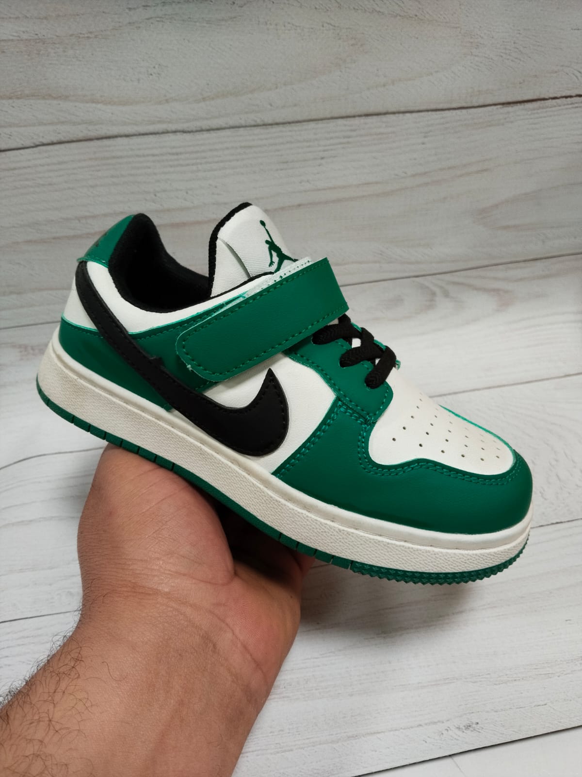 Детские кроссовки  FASHION SO-261-35 (8 пар в коробе, 32-37 размер)