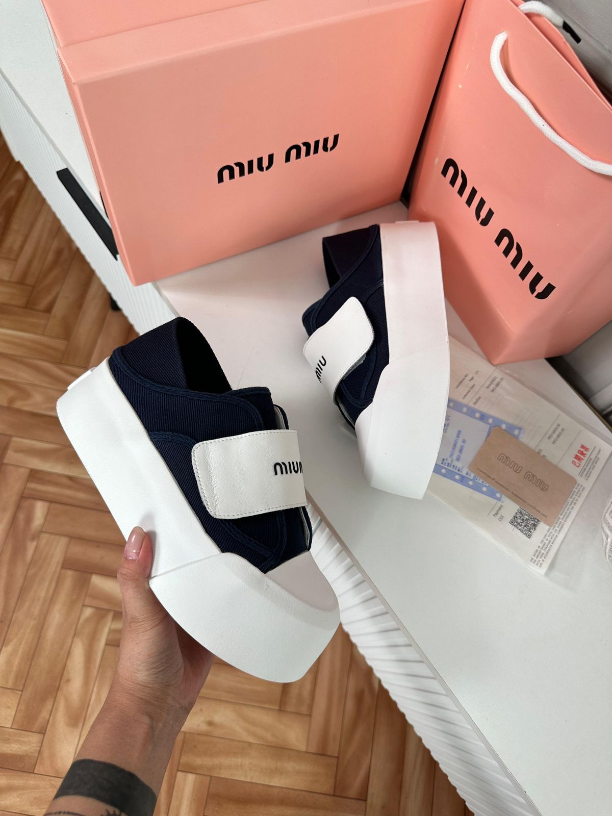 Женские кроссовки  FASHION SO-253-84 (6 пар в коробе, 36-41 размер)