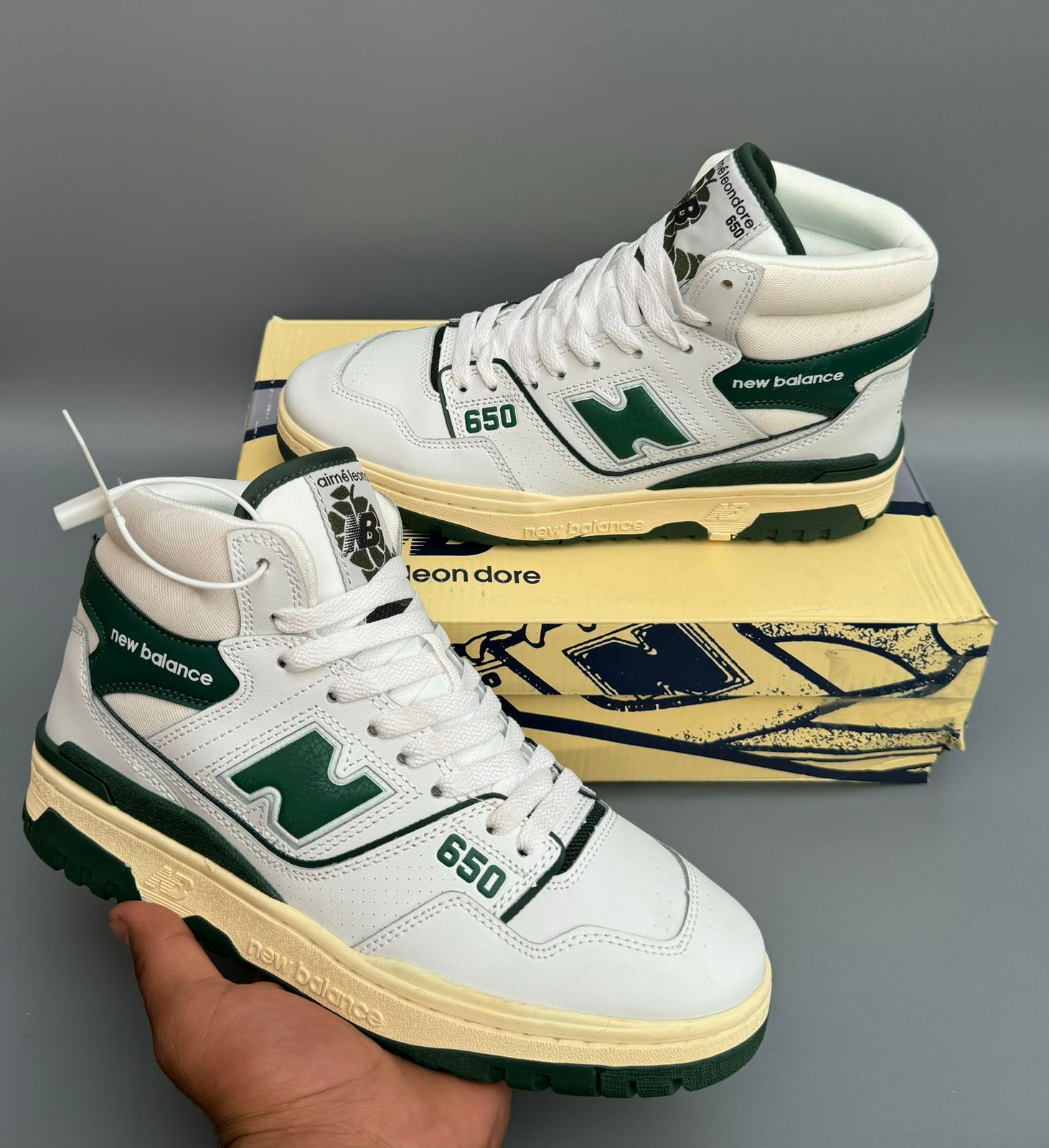 Мужские кроссовки  AIR SO-251-269 (8 пар в коробе, 41-45 размер)