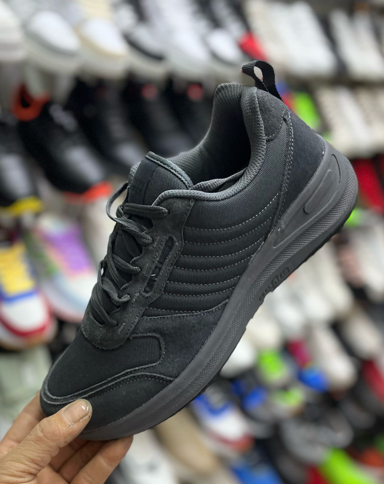 Мужские кроссовки  FASHION SO-252-340 (8 пар в коробе, 41-46 размер)