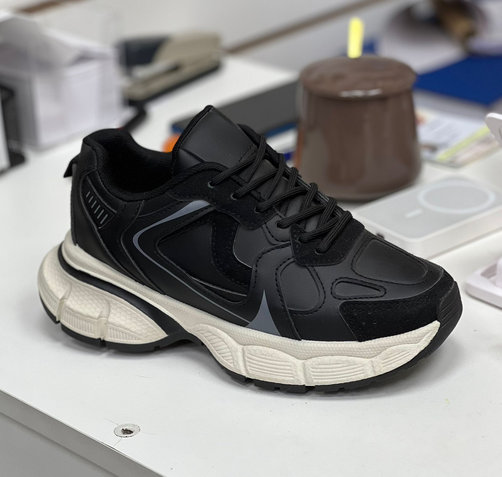 Женские весенние кроссовки FASHION SO-238-23 (8 пар в коробе, размер 36-41)