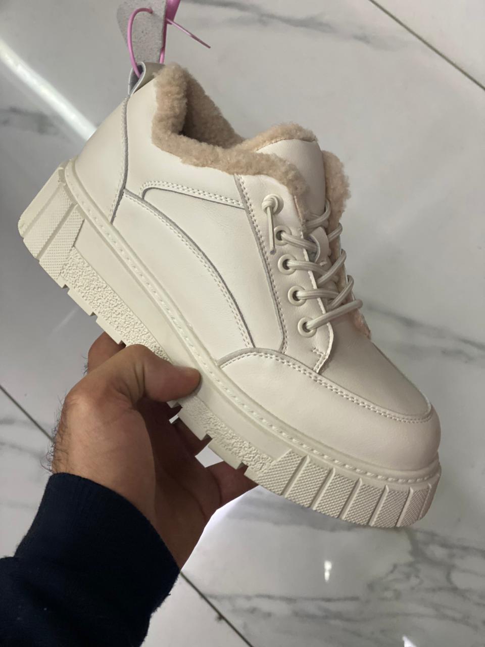 Женские кроссовки  FASHION SO-267-48 (8 пар в коробе, 36-41 размер)