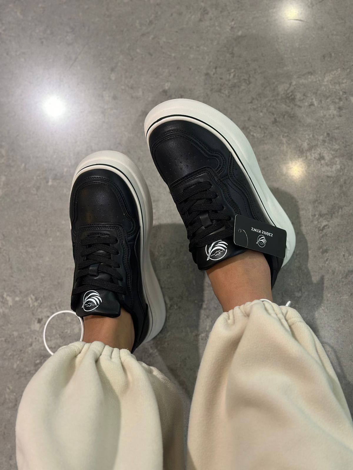 Женские весенние кроссовки FASHION SO-225-82 (8 пар в коробе, размер 36-41)