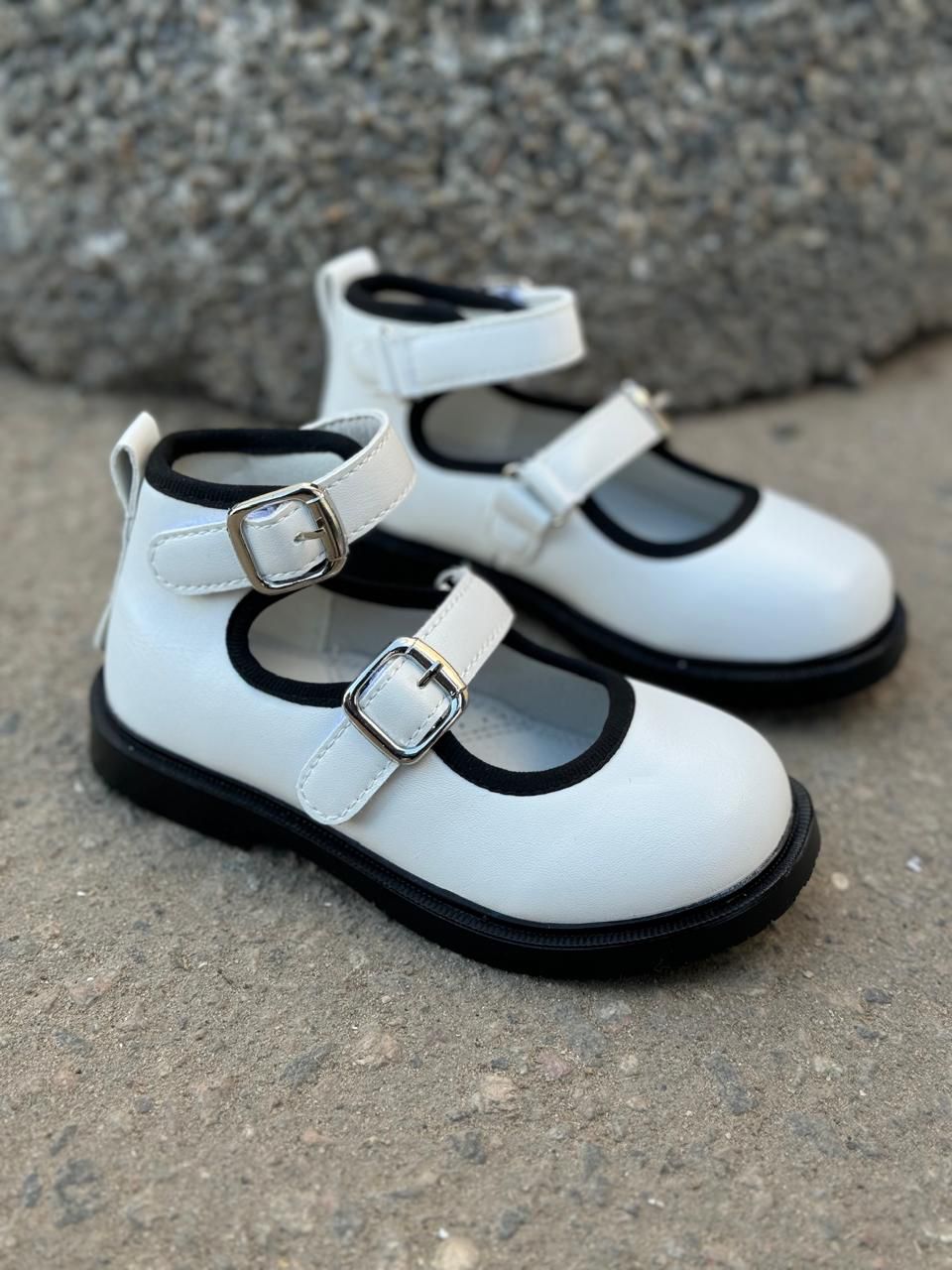 картинка Детские весенние туфли BESSKY SO-242-45 (8 пар в коробе, размер 26-31) от оптового интернет-магазина Shoesopt.by