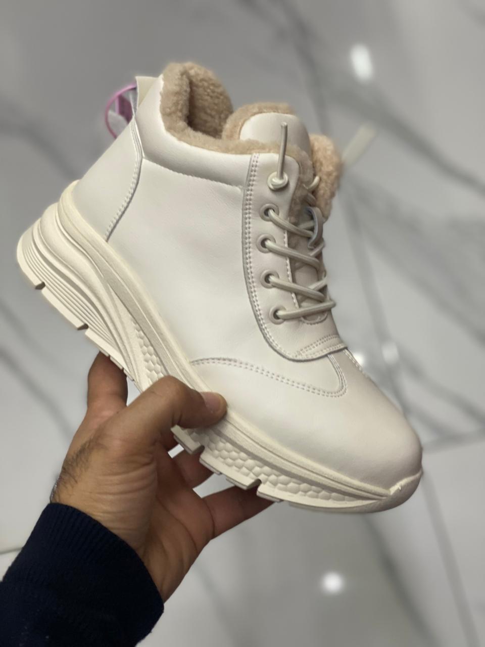 Женские кроссовки  FASHION SO-267-55 (8 пар в коробе, 36-41 размер)