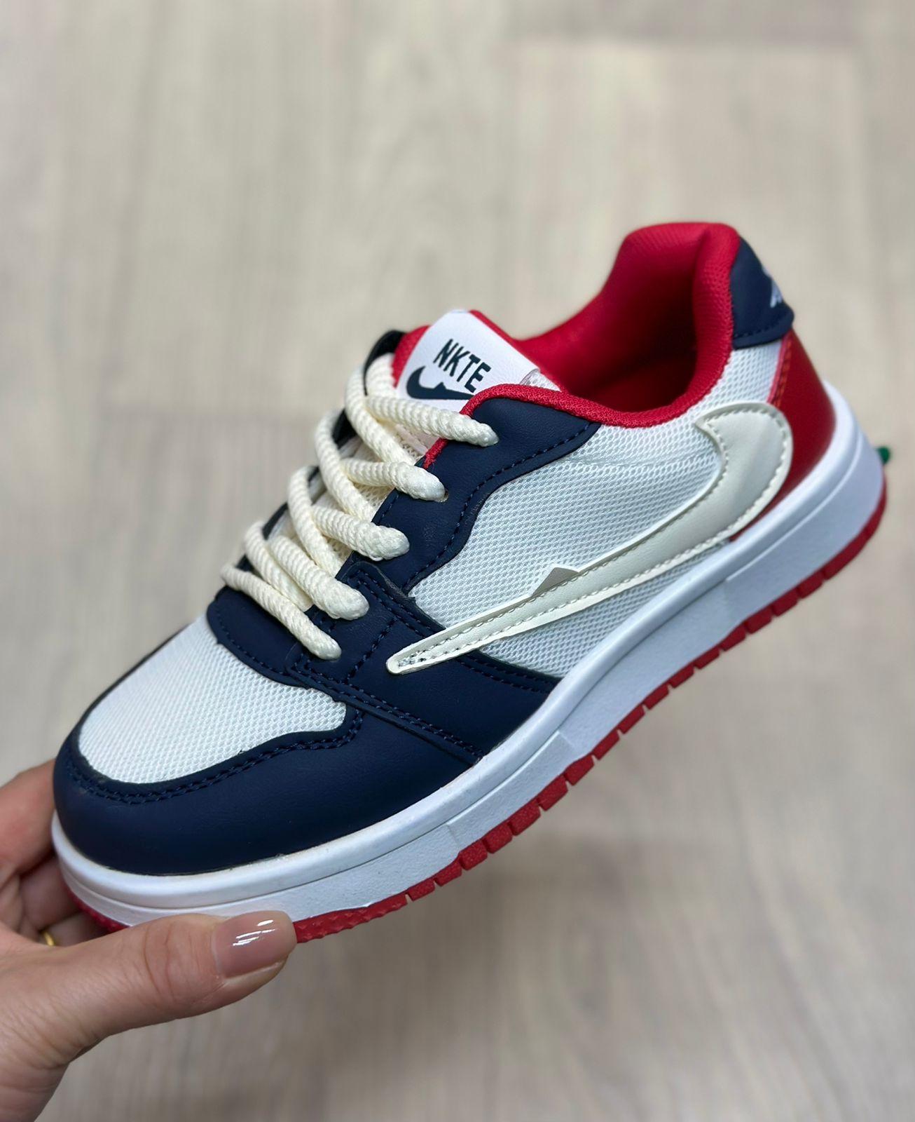 Детские кроссовки  FASHION SO-254-315 (8 пар в коробе, 32-37 размер)