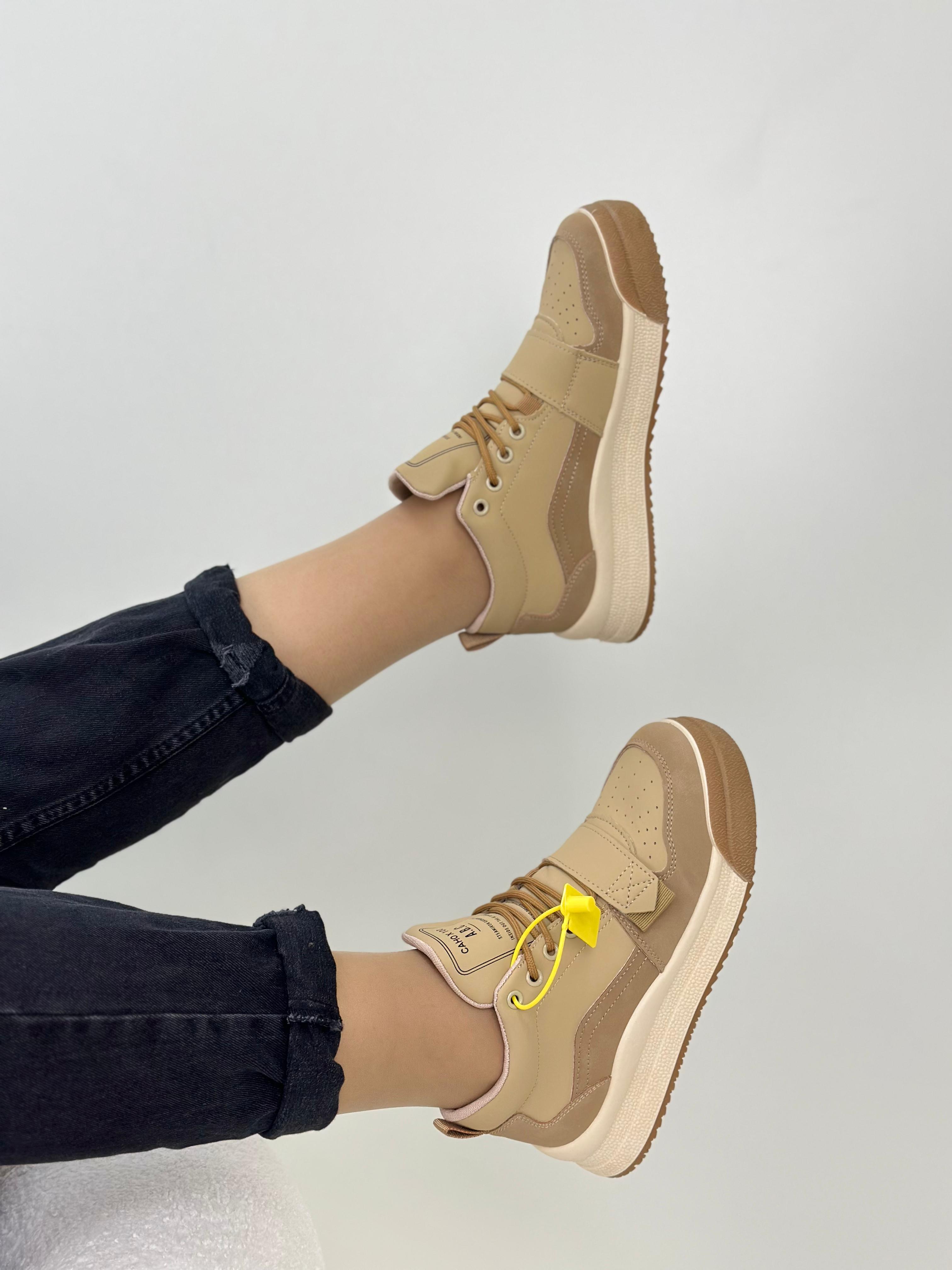 Женские весенние кроссовки AIR SO-216-107 (8 пар в коробе, размер 36-41)