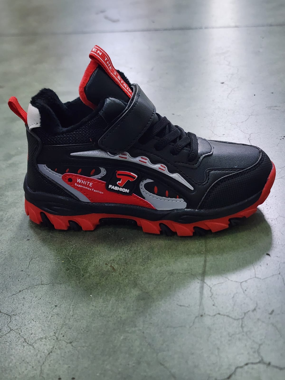 Детские ботинки  FASHION SO-251-404 (8 пар в коробе, 32-37 размер)