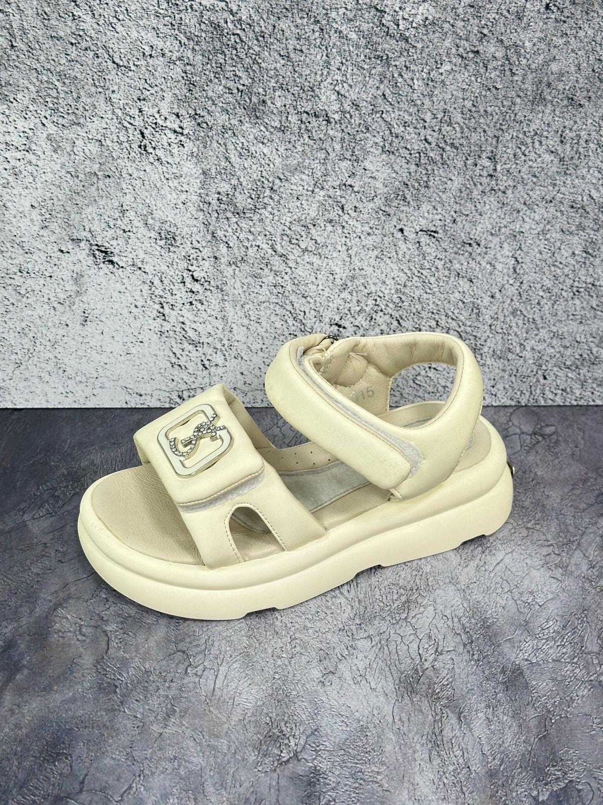 Детские босоножки  FASHION SO-254-370 (8 пар в коробе, 32-37 размер)